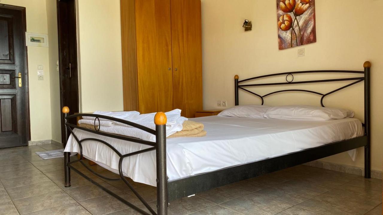 Apanemia Rooms Triopetra Exterior foto